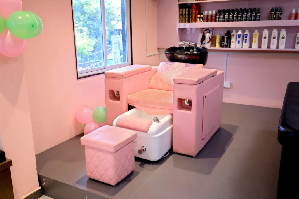 Hair Wash Shampoo Station